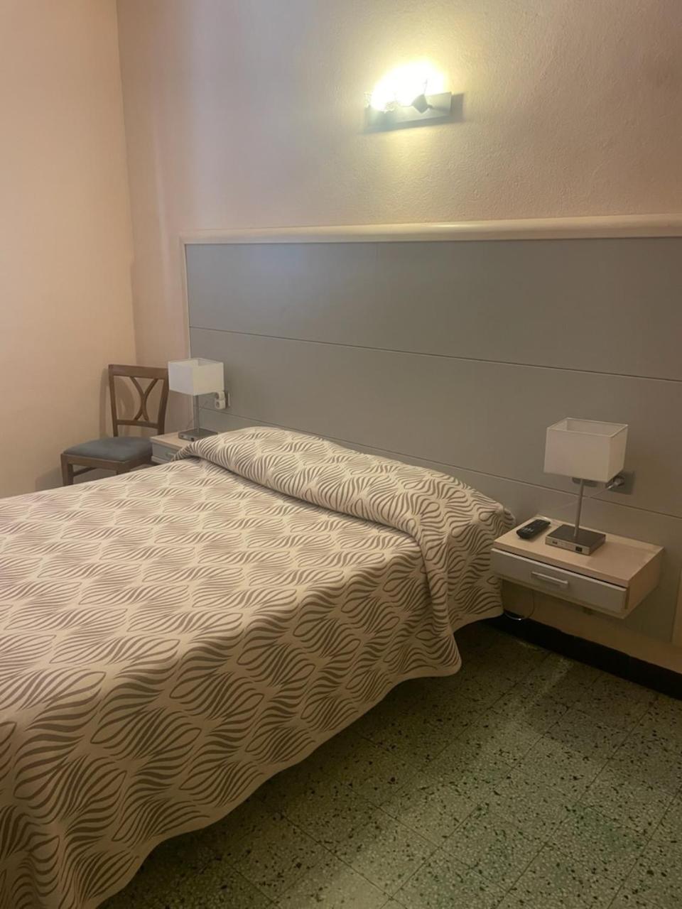 Les Calanques Hotel *